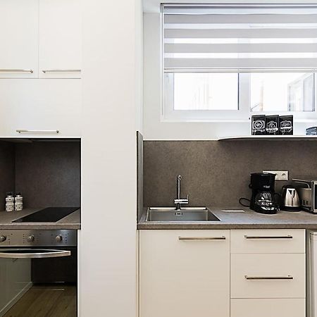 Appartement Brand New Flat For 4 Ppl Next To Syntagma Sq. à Athènes Extérieur photo
