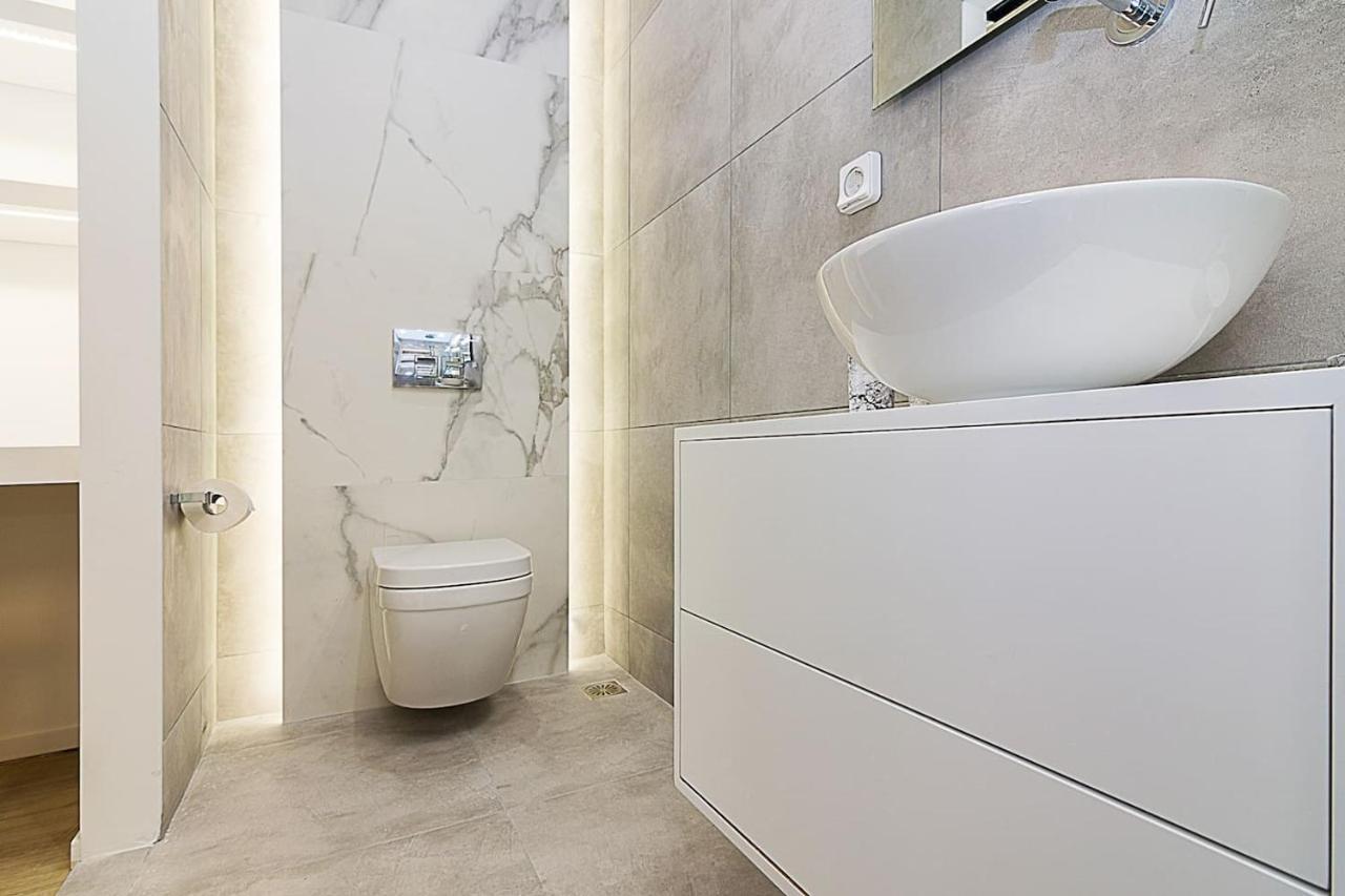 Appartement Brand New Flat For 4 Ppl Next To Syntagma Sq. à Athènes Extérieur photo
