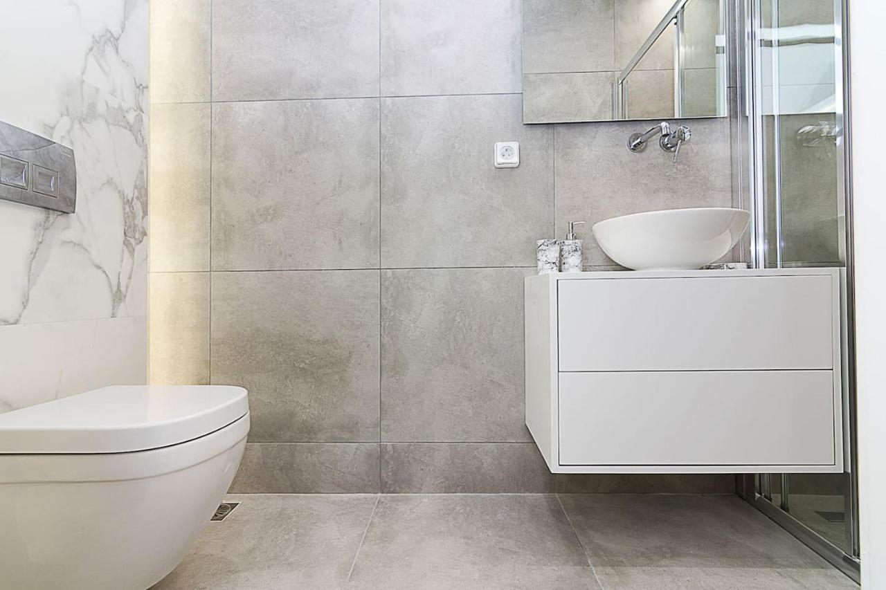 Appartement Brand New Flat For 4 Ppl Next To Syntagma Sq. à Athènes Extérieur photo